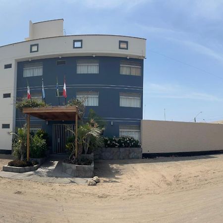 Boulevard Hotel Asia Exterior photo